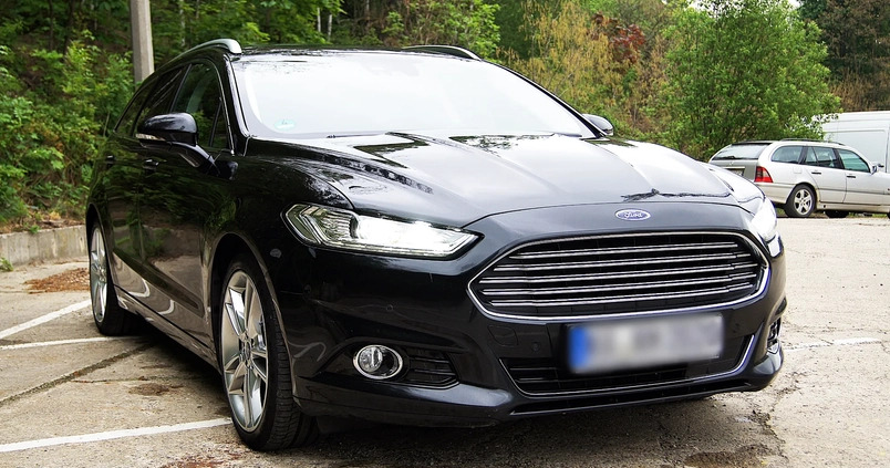 Ford Mondeo cena 57777 przebieg: 198745, rok produkcji 2015 z Wałbrzych małe 631